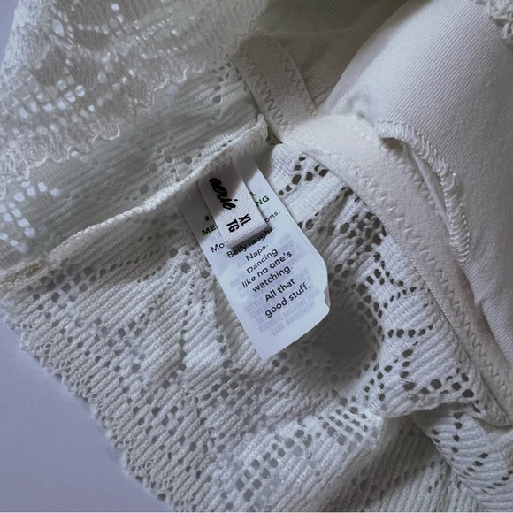 Aerie Textured Lace Padded Longline Bralette in Creamy White Size XL - Picture 9 of 11